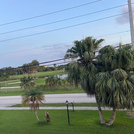 Remodeled And Comfortable Rv - Free Parking マイアミ エクステリア 写真