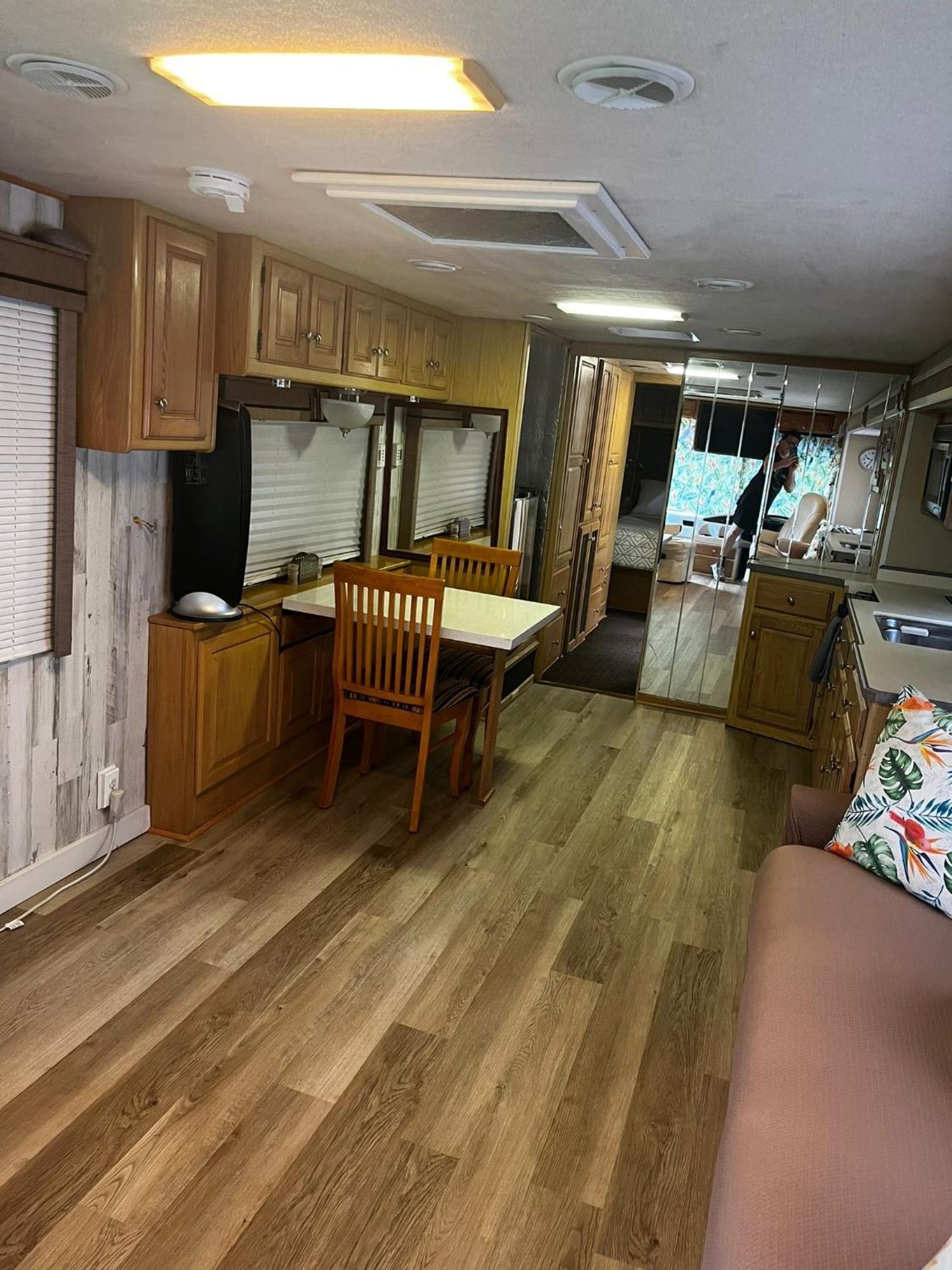 Remodeled And Comfortable Rv - Free Parking マイアミ エクステリア 写真