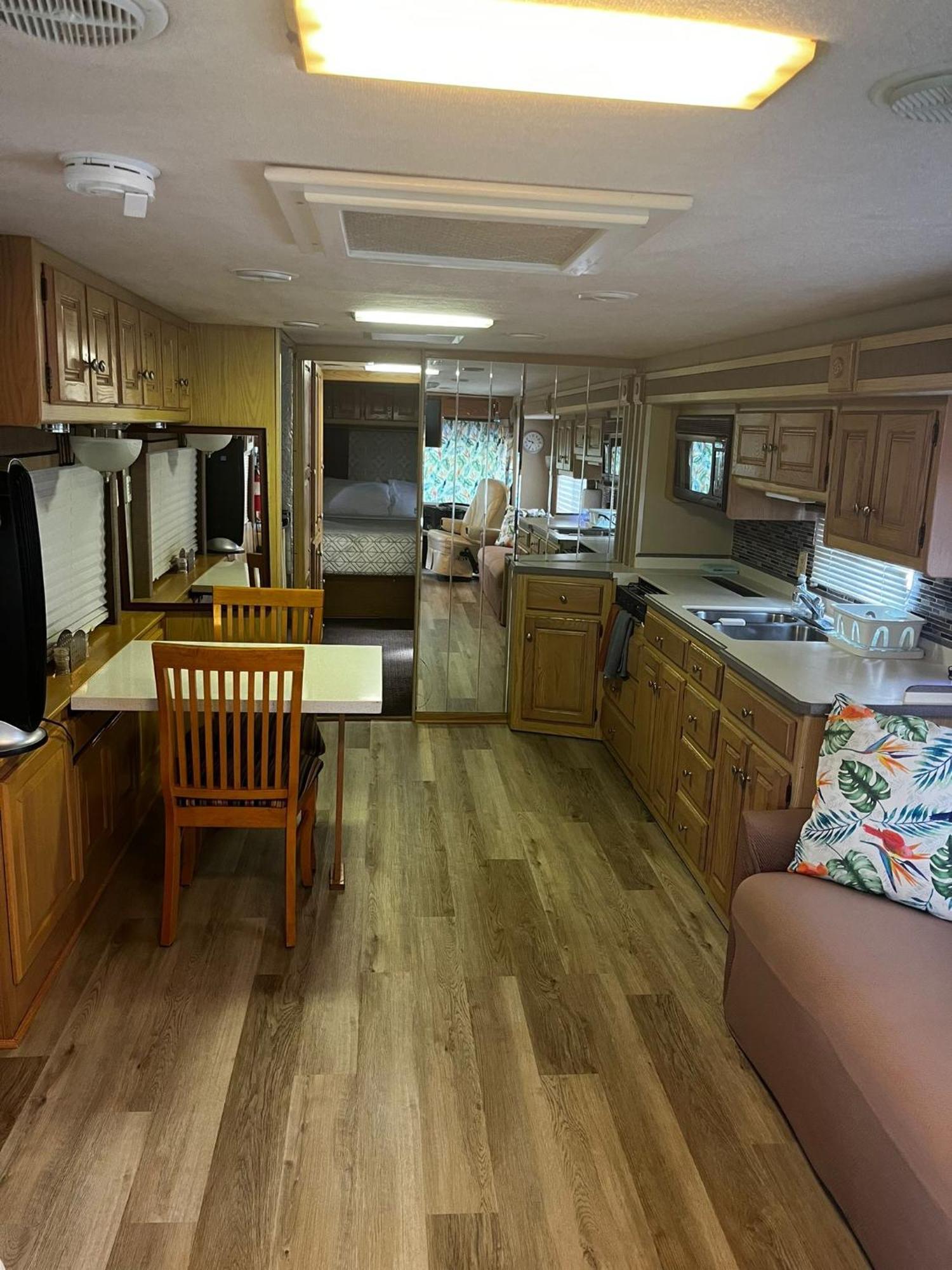 Remodeled And Comfortable Rv - Free Parking マイアミ エクステリア 写真